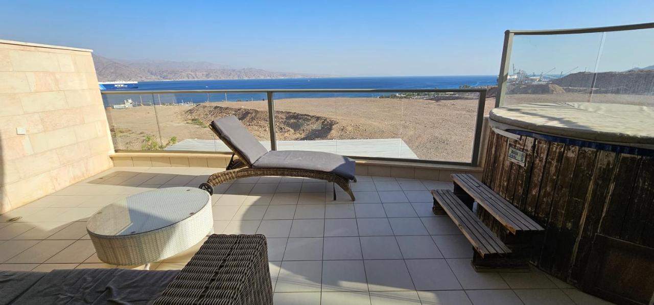 Top-Luxury Exclusive Аpt With Jacuzzi In Front Of The Sea Eilat Extérieur photo