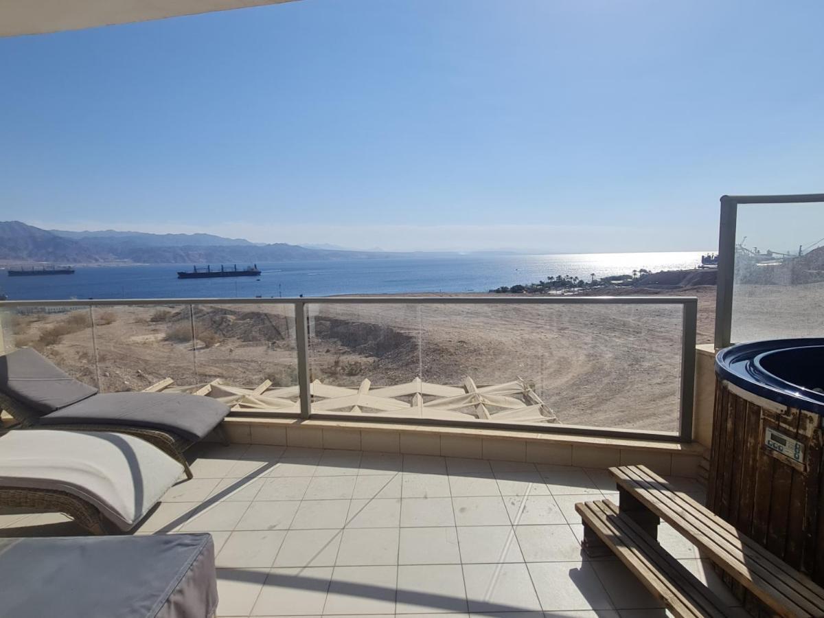 Top-Luxury Exclusive Аpt With Jacuzzi In Front Of The Sea Eilat Extérieur photo