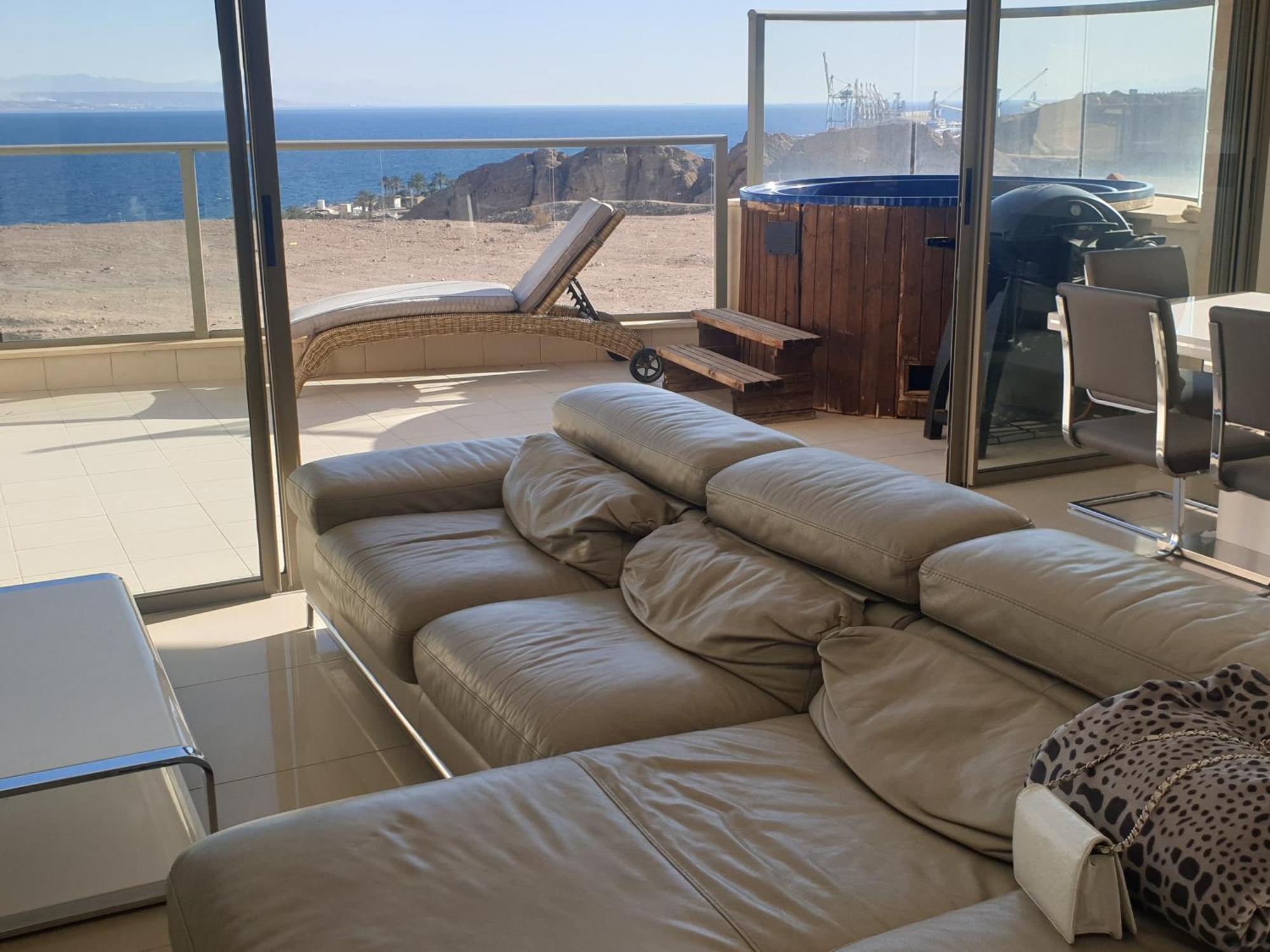 Top-Luxury Exclusive Аpt With Jacuzzi In Front Of The Sea Eilat Extérieur photo