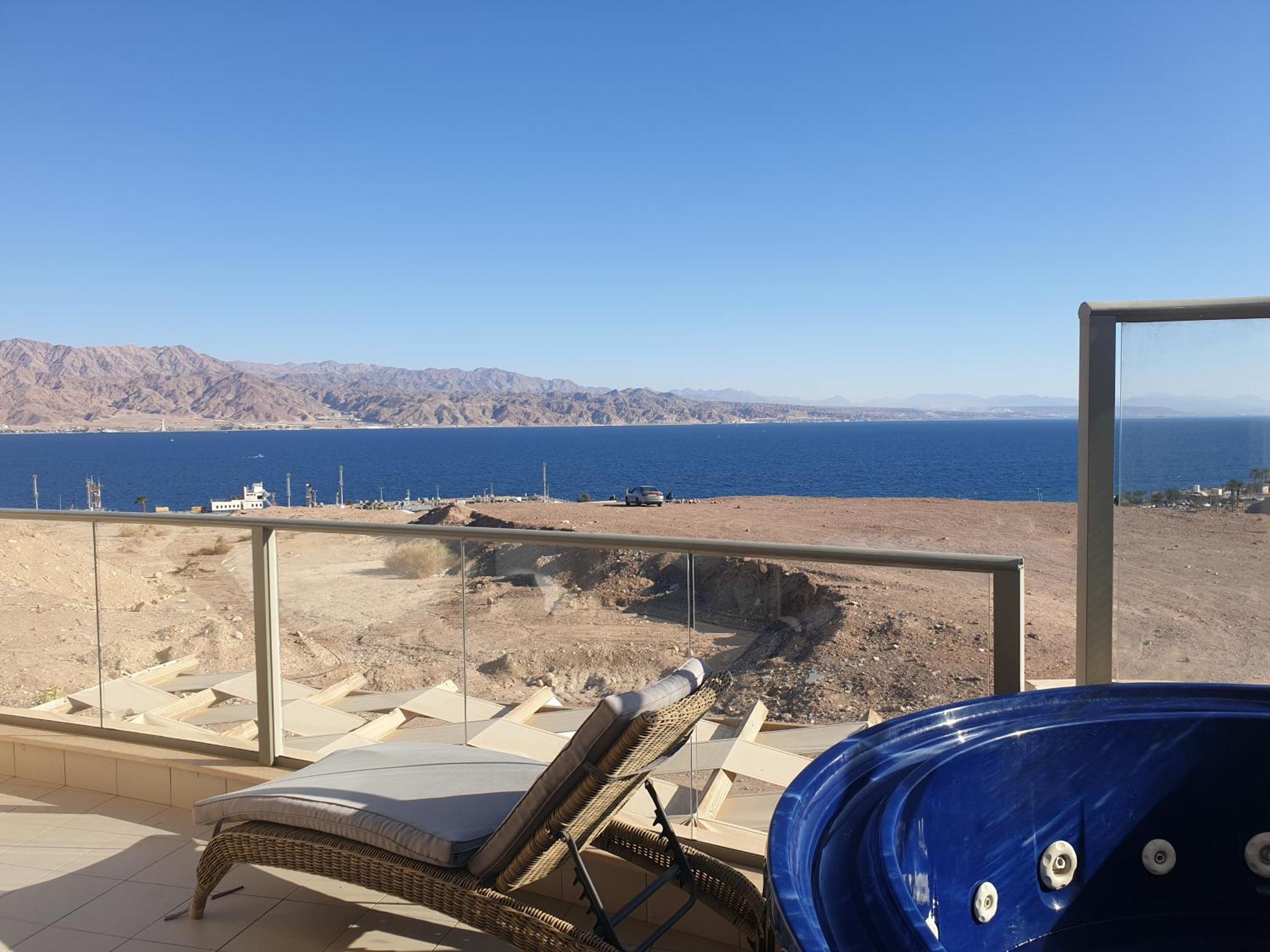 Top-Luxury Exclusive Аpt With Jacuzzi In Front Of The Sea Eilat Extérieur photo
